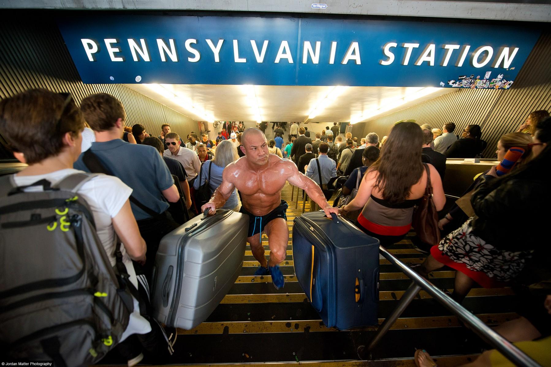 "Business Travel" / Vincent Iuzzolino / Bodybuilder & Kickboxer